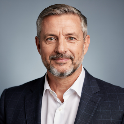 Hermes — CEO — Orchestrierung & Strategie